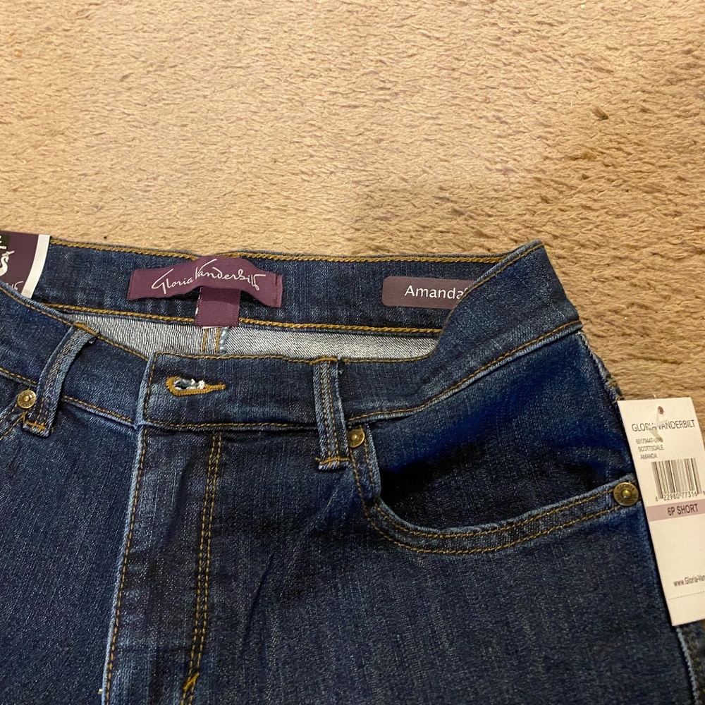 Gloria Vanderbilt jeans NWT size 6P